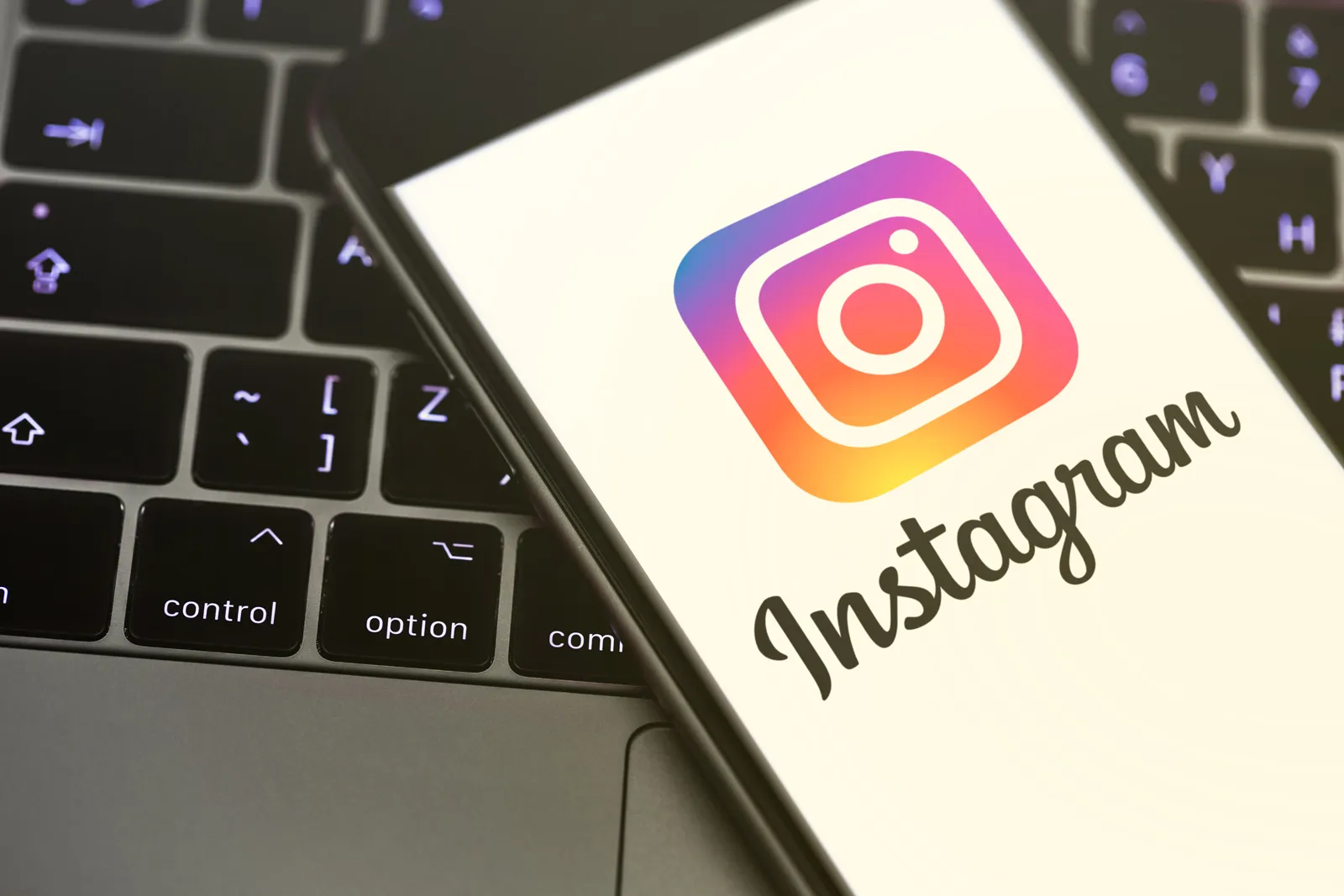 como-guardar-una-historia-de-instagram-con-musica