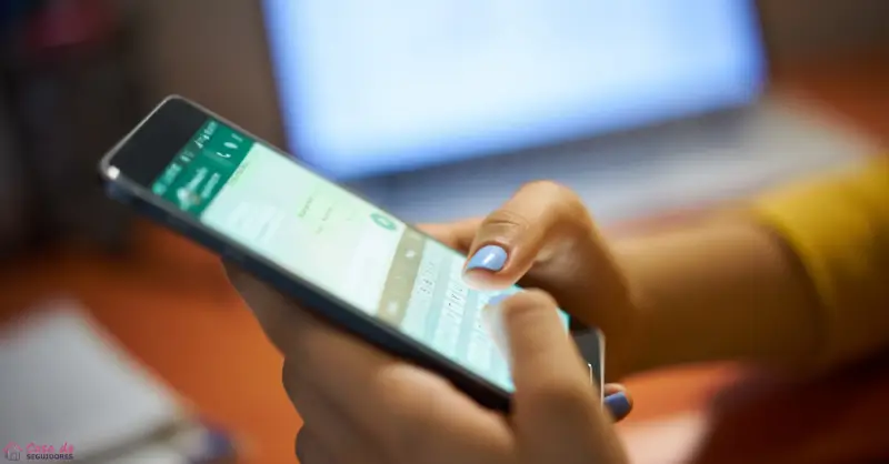 que-es-dm-en-whatsapp